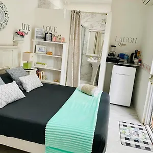 Apartment Cozy Tiny Acasadialexplayadelcarmen, Playa del Carmen