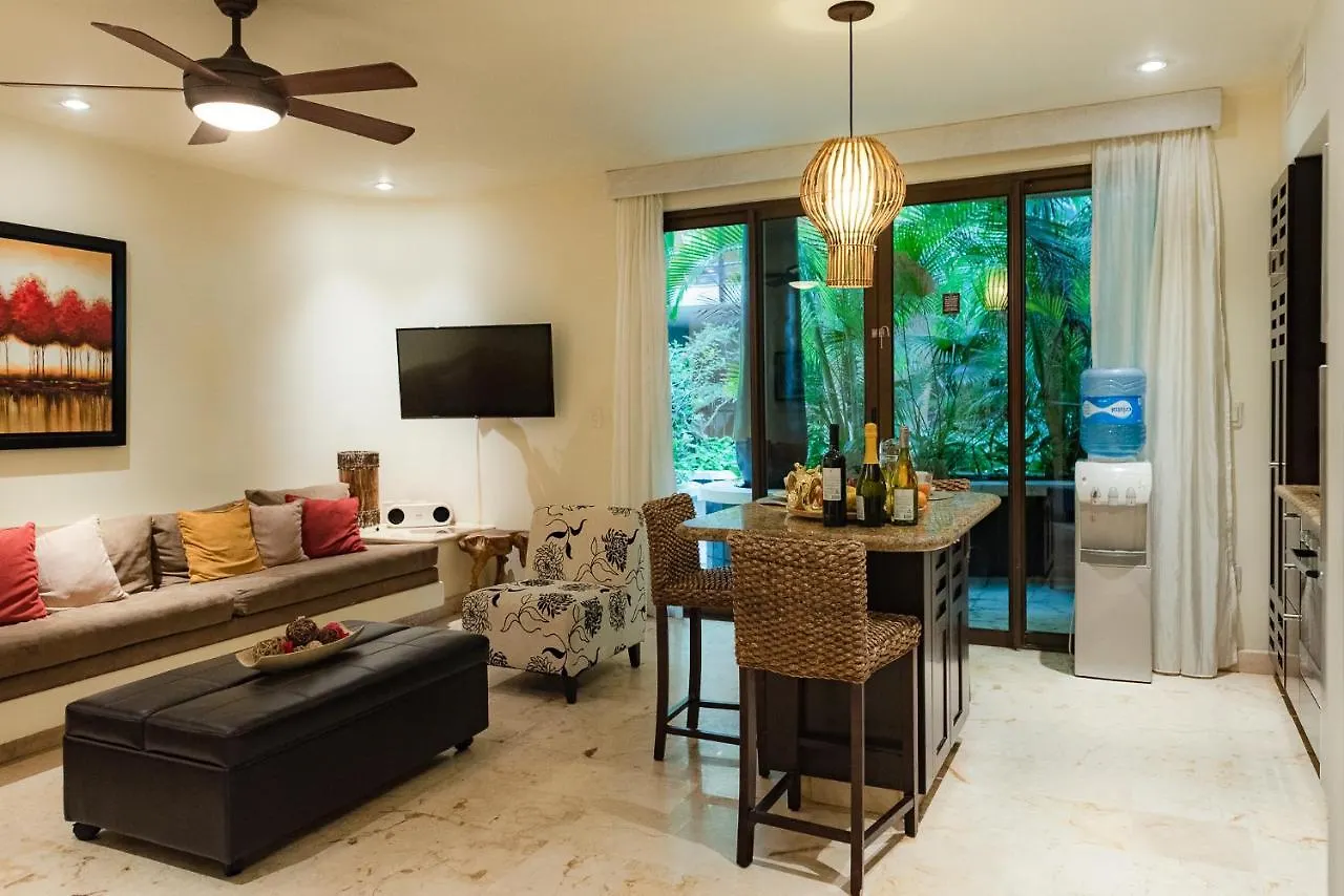 פלאייה דל כרמן El Taj Oceanfront And Beachside Condo Hotel פלאייה דל כרמן