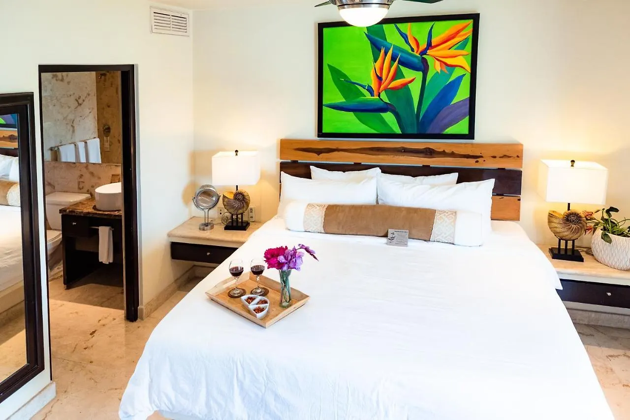 פלאייה דל כרמן El Taj Oceanfront And Beachside Condo Hotel 4*, פלאייה דל כרמן