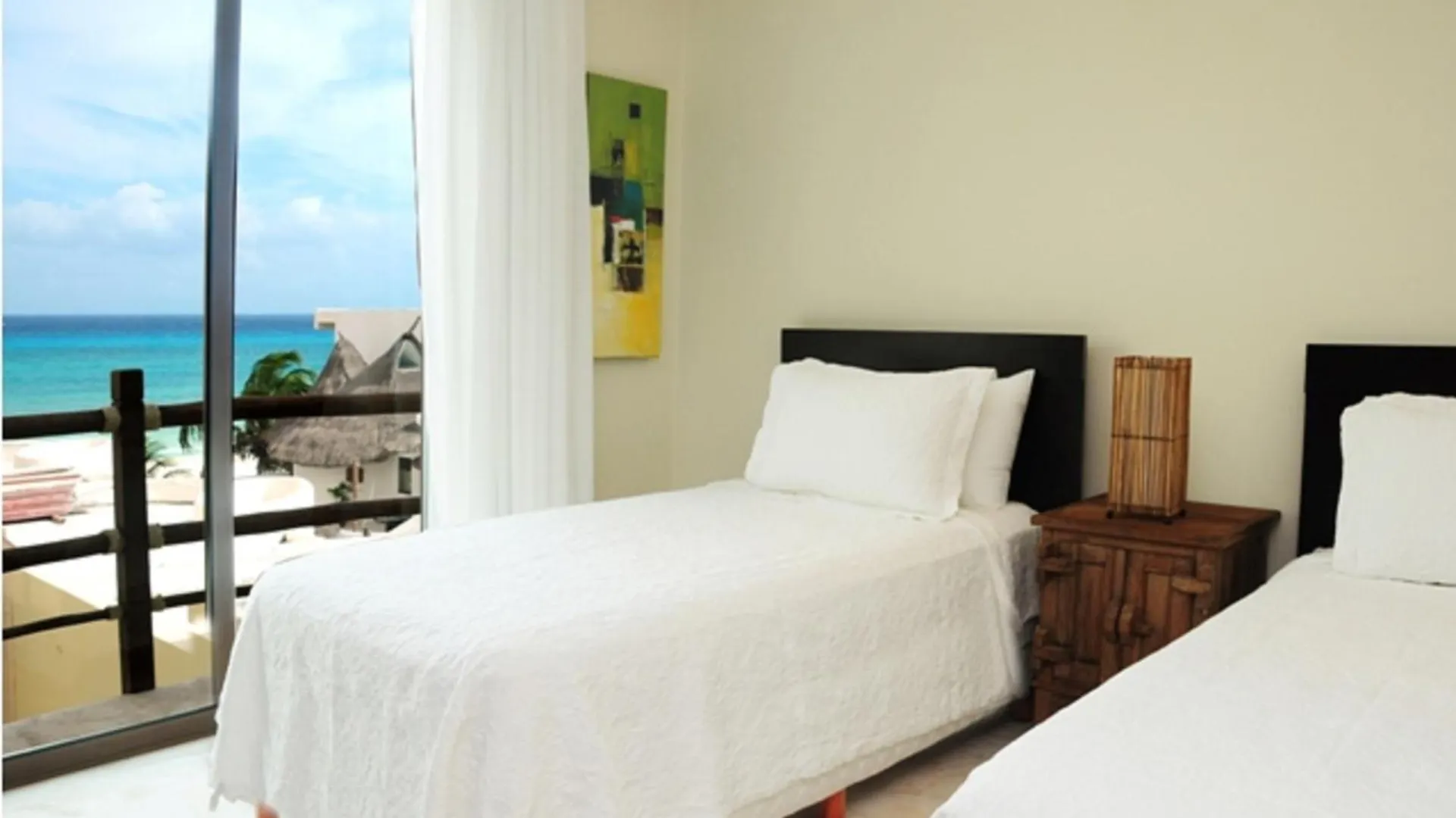 פלאייה דל כרמן El Taj Oceanfront And Beachside Condo Hotel