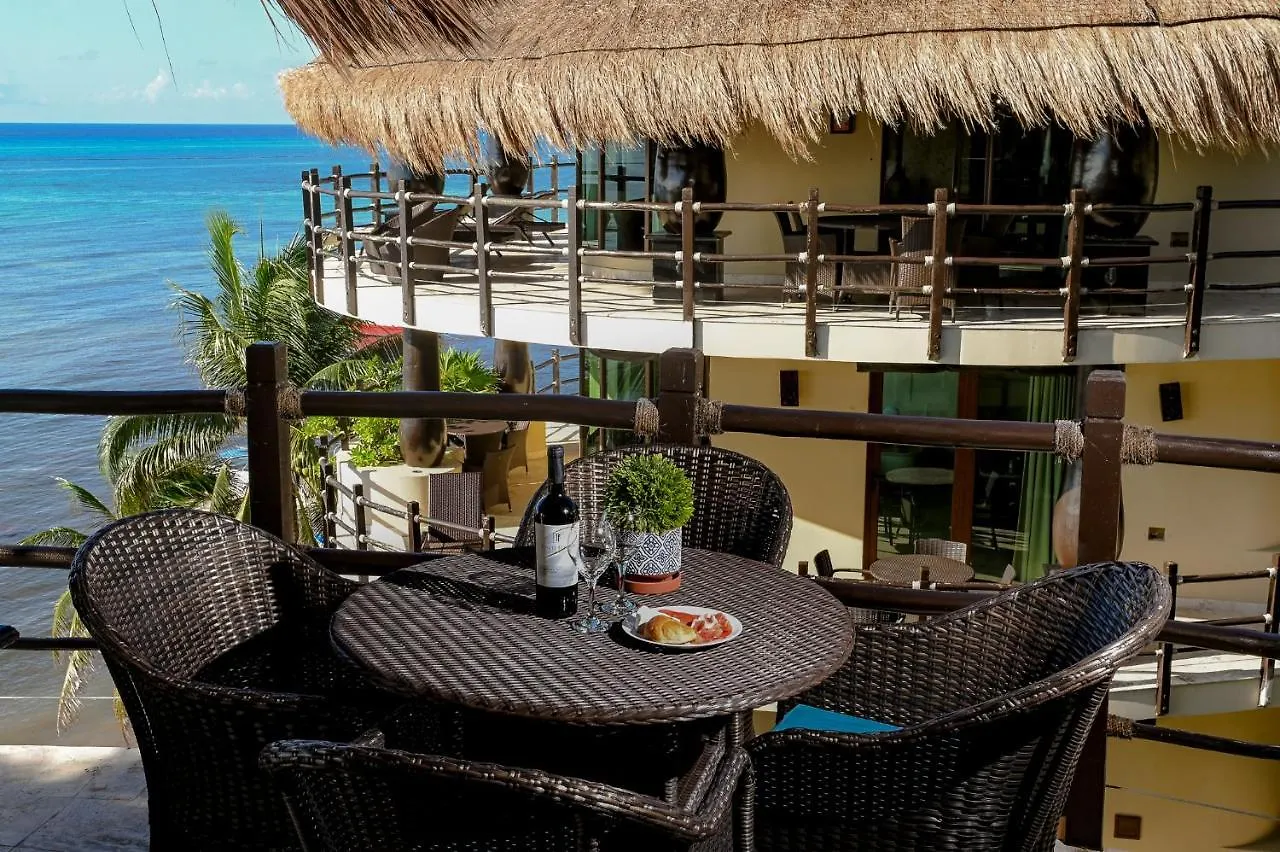El Taj Oceanfront And Beachside Condo Hotel Playa del Carmen 4*,  Meksyk